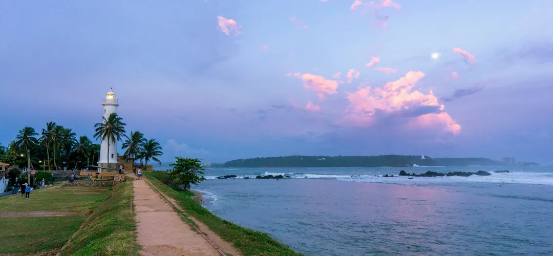 The lighthouse on the ramparts of Galle Fort at dusk